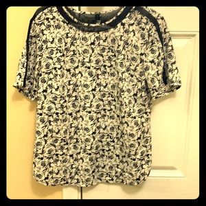 Ann Taylor women’s shirt